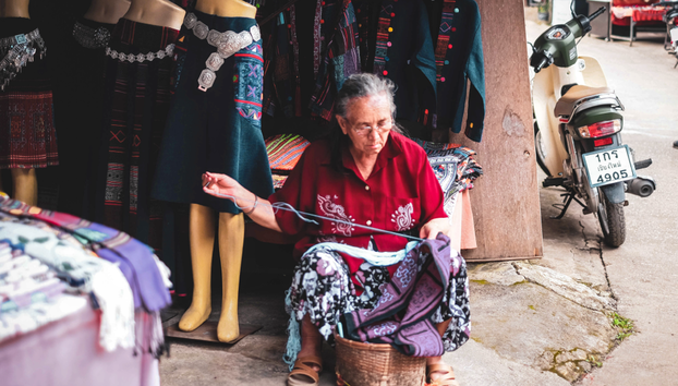 Scopri il Tempio Doi Suthep e il Villaggio Tribù Hmong - Tour Privato - Foto 5